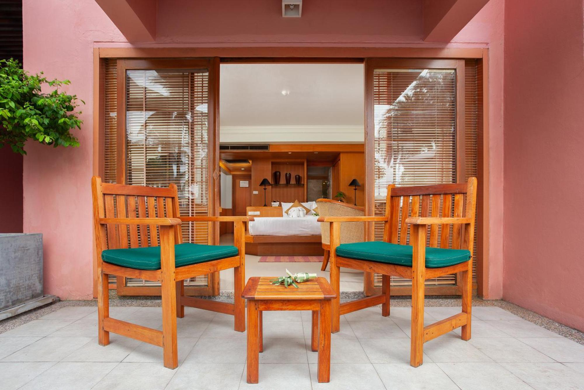 普吉岛-瓶庐海景度假酒店 Phuket Pl Seaview Resort Patong Luaran gambar